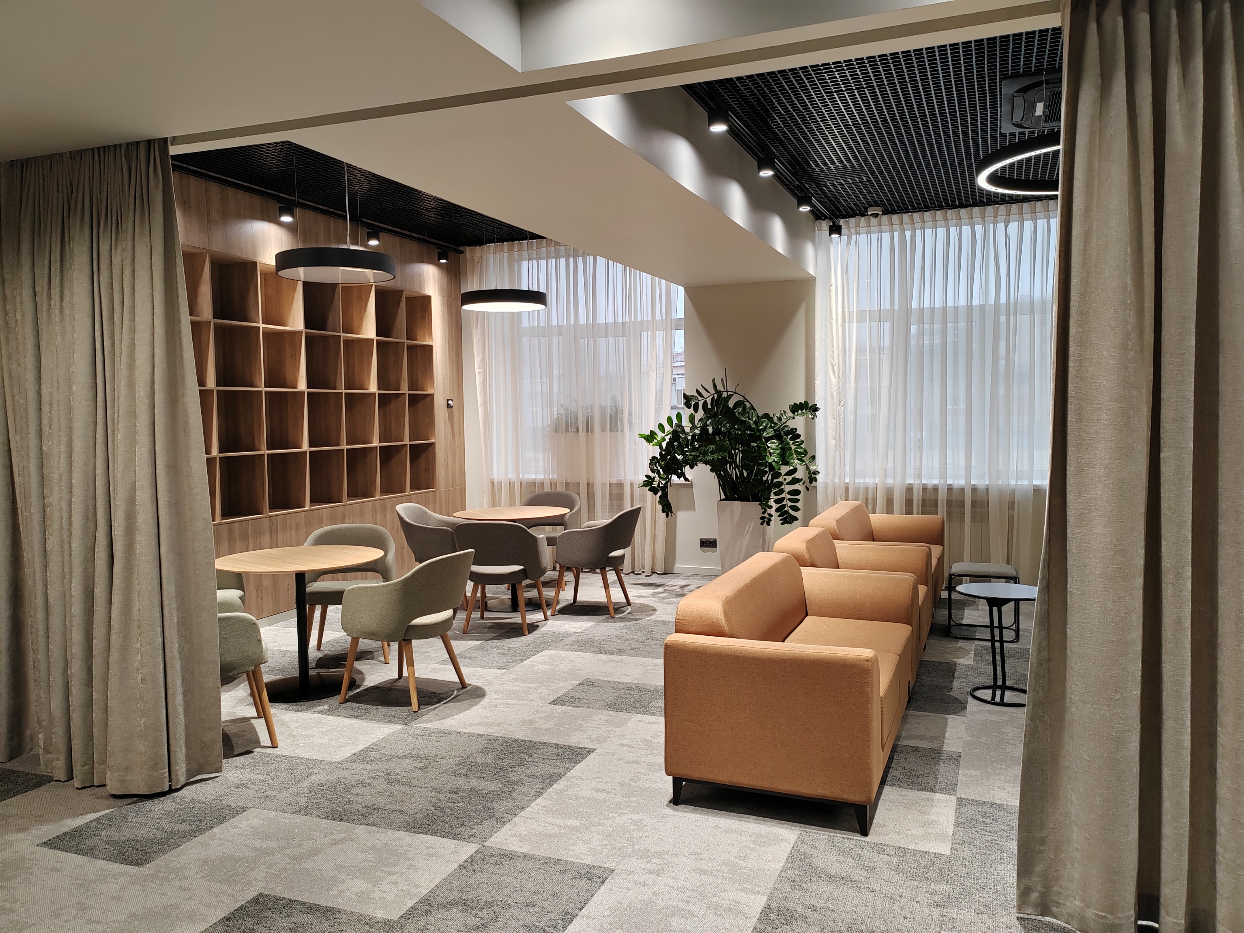 Компания «X5 Tech» Фото офиса компании «X5 Tech»