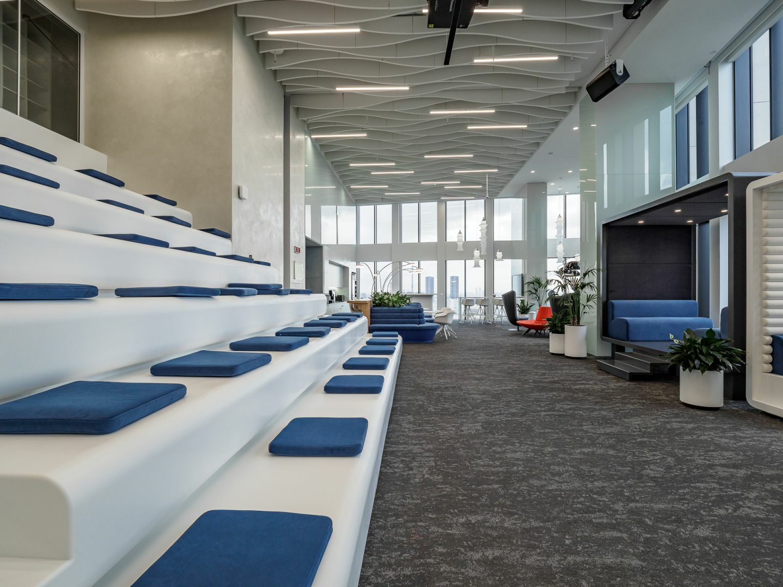 Фото офиса компании «ИТ-Холдинг Т1»